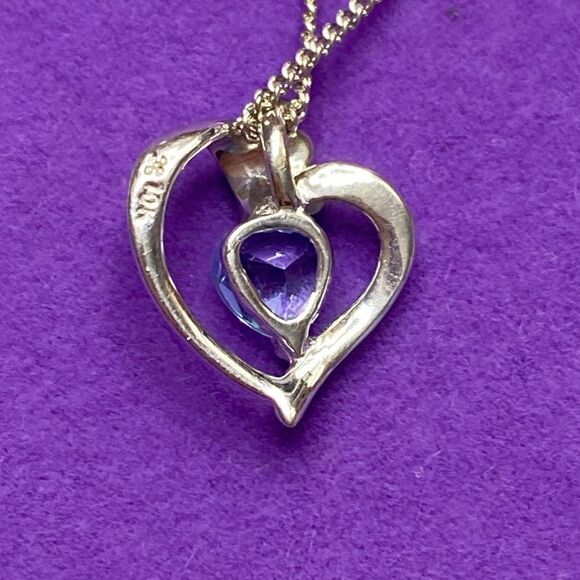 💛 10K White Gold Blue Topaz and 0.005cttw Diamond Heart Necklace - Picture 4 of 9